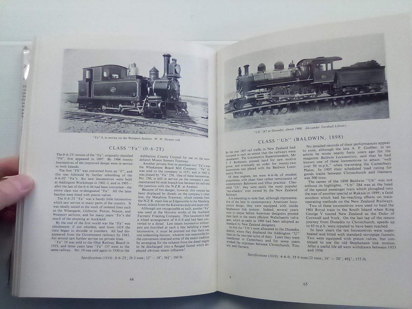 Cavalcade of New Zealand Locomotives (1965) by A.N. Palmer & W.W. Stewart