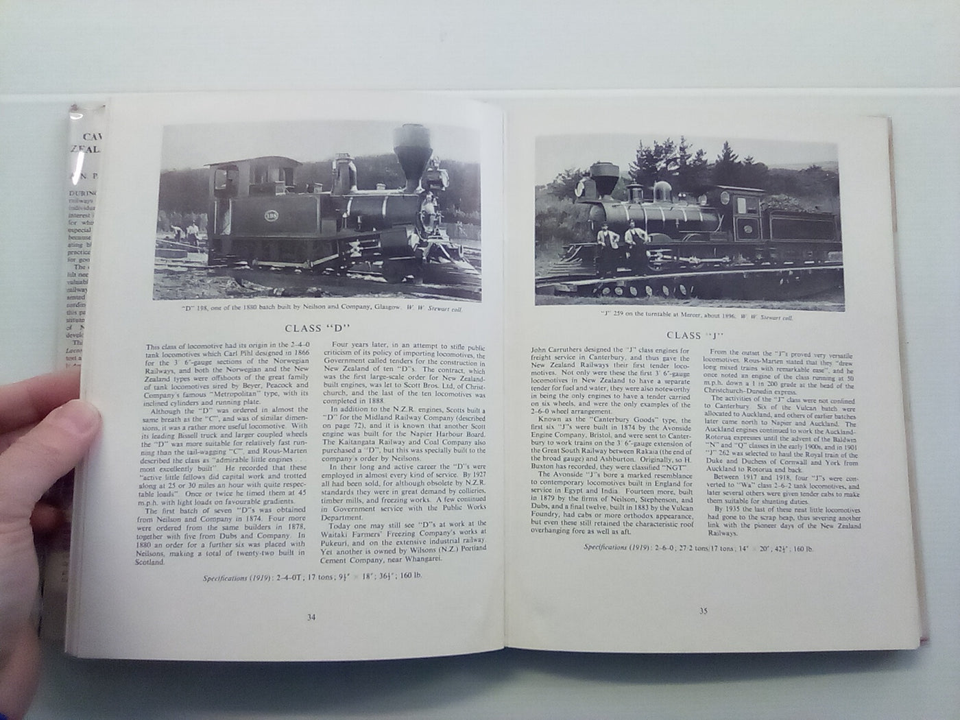 Cavalcade of New Zealand Locomotives (1965) by A.N. Palmer & W.W. Stewart