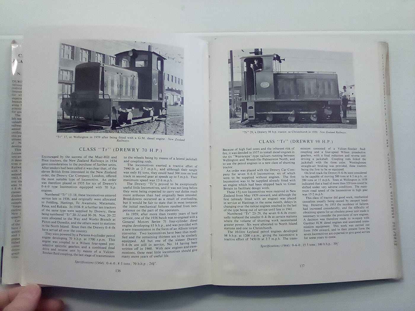 Cavalcade of New Zealand Locomotives (1965) by A.N. Palmer & W.W. Stewart